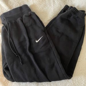 Nike Sweatpants